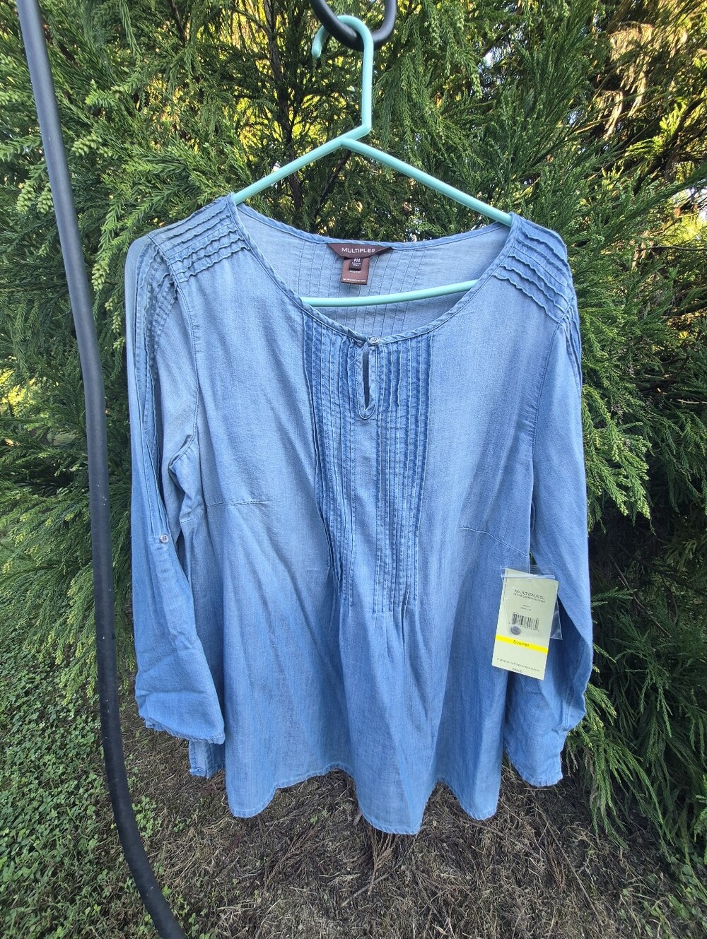 NWT Multiples Light Blue Chambray Pintuck Tunic Petite Medium